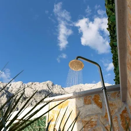 Navis Sea View With Pool Apartamento